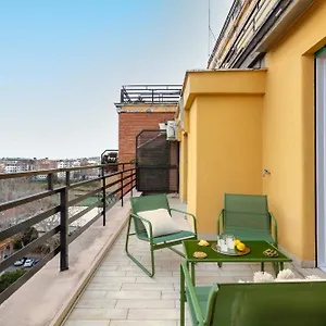 Casa Vespi By Hili Roma